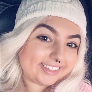 Meet your Posher, Borislava